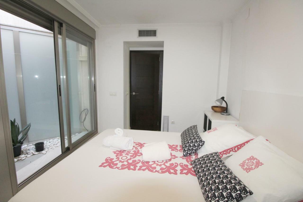 Precioso Apartamento Al Lado De Las Torres De Serrano Валенсия Екстериор снимка