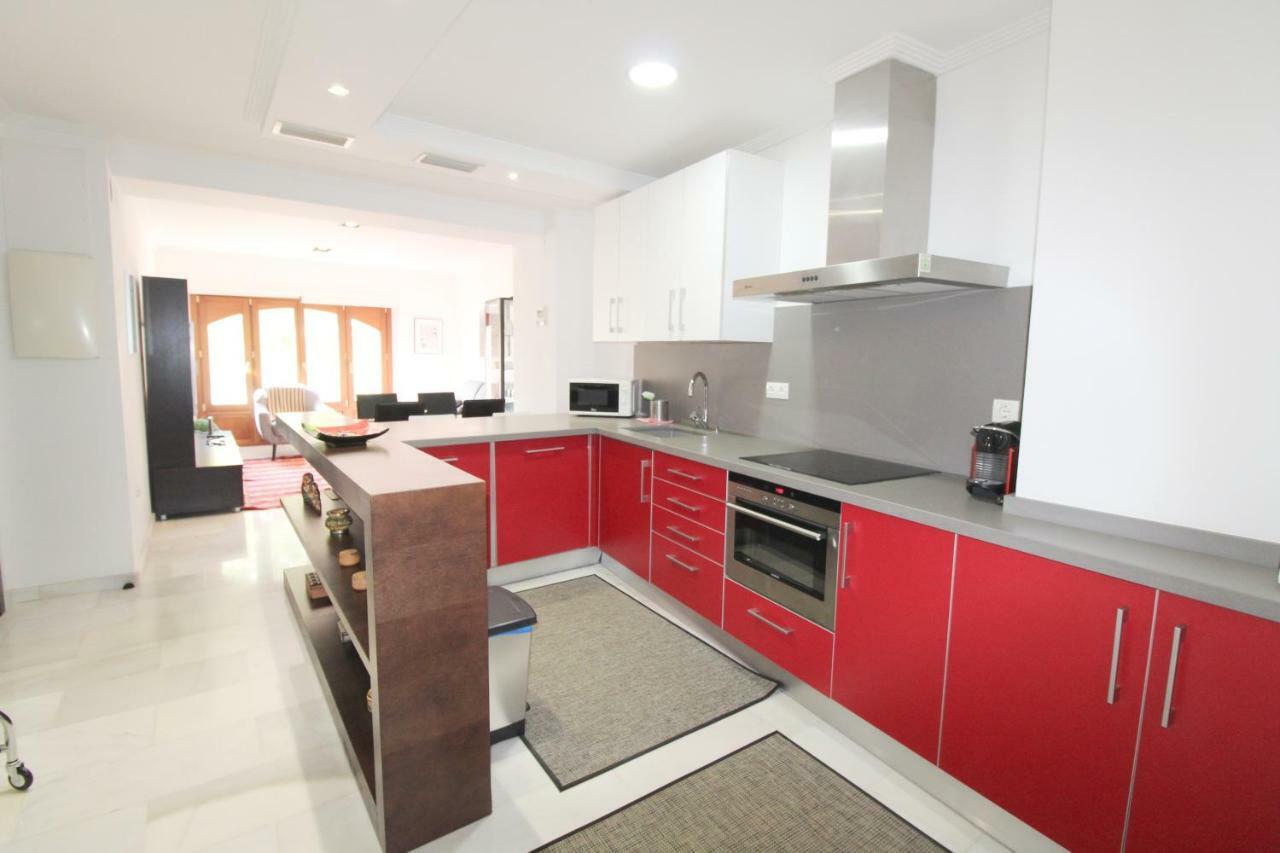 Precioso Apartamento Al Lado De Las Torres De Serrano Валенсия Екстериор снимка