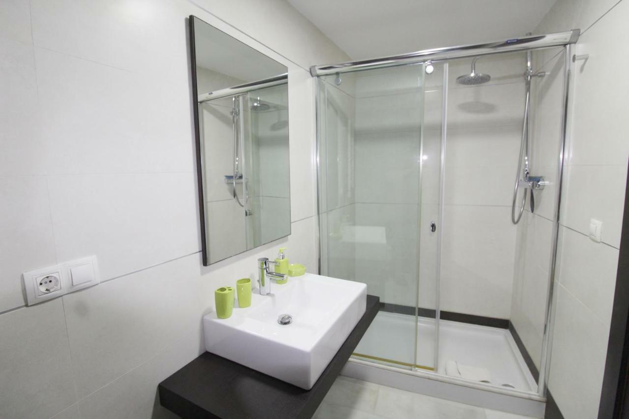 Precioso Apartamento Al Lado De Las Torres De Serrano Валенсия Екстериор снимка